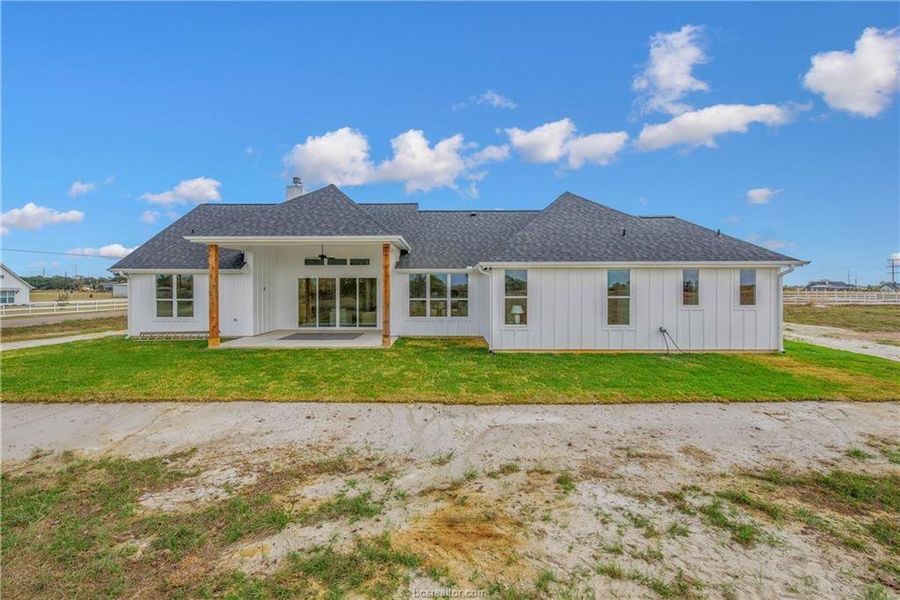 Front exterior of a new home in , Franklin, TX, highlighting curb appeal (Image 2).