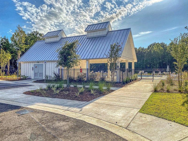 Community amenities in Limehouse Village: Arbor Series, Summerville (Image 57).