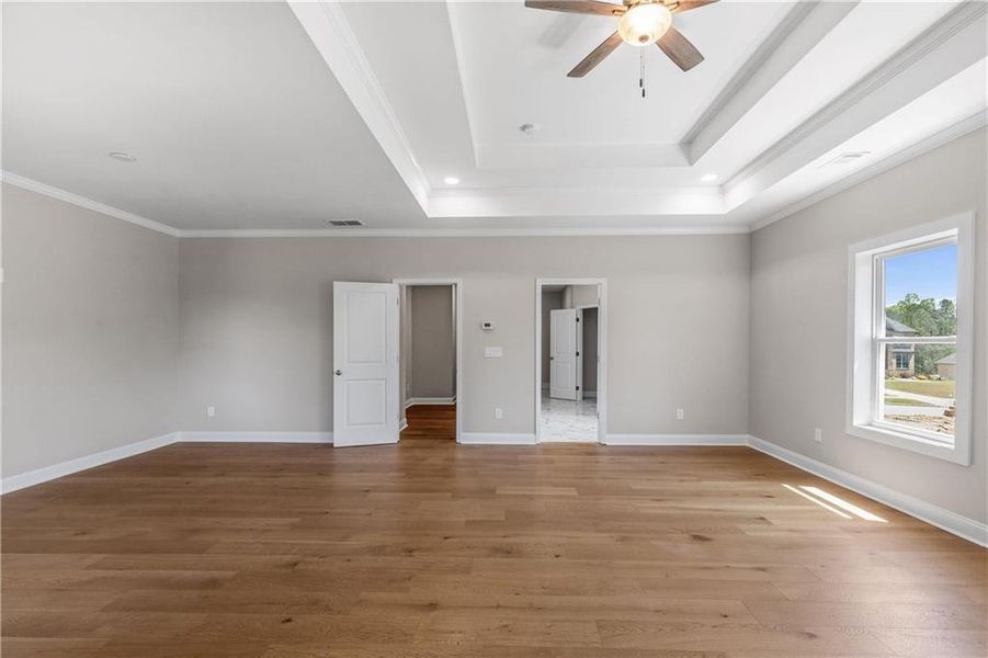 Spacious, unfurnished interior of a new home in , Atlanta (Image 41).