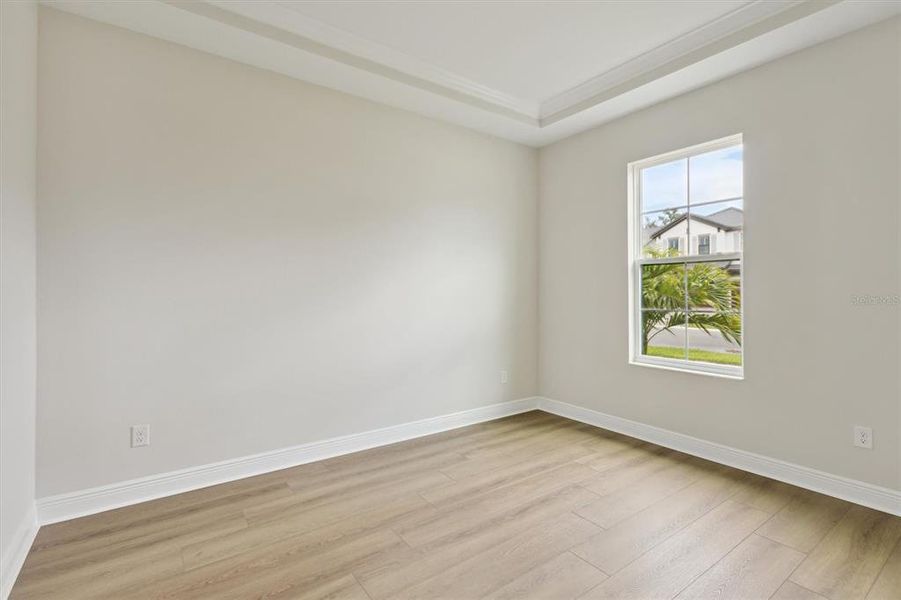 Spacious, unfurnished interior of a new home in Hidden Lakes, Brandon (Image 20).
