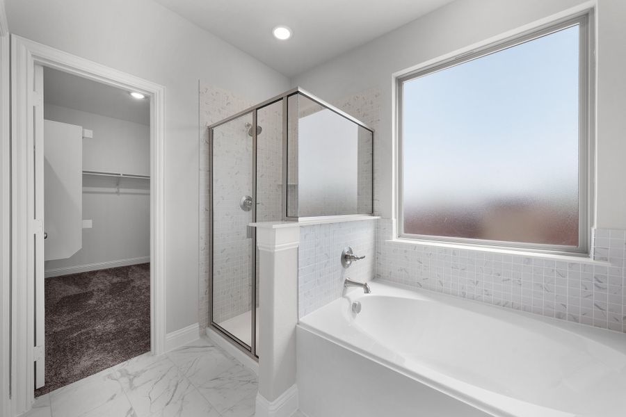 Furnished interior view inside a new home in Summerwood, Red Oak (Image 11).