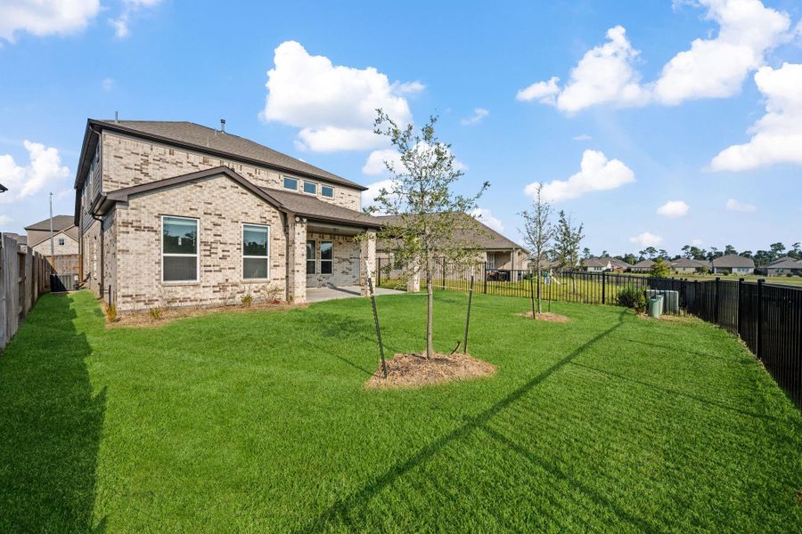 Exterior details and patio area of a home in Balmoral, Humble (Image 4). Exterior details and patio area of a home in Balmoral, Humble (Image 4).
