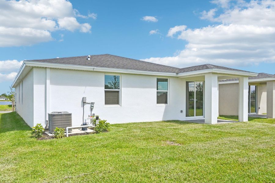 5473 Hampton Park Cir Vero Beach FL (34) 5473 Hampton Park Cir Vero Beach FL (34)
