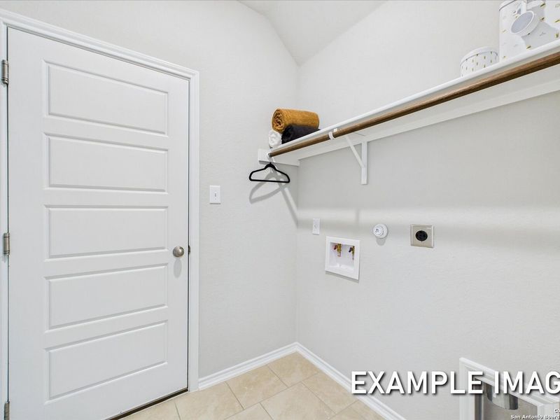 Image 34 of a home in Agave.