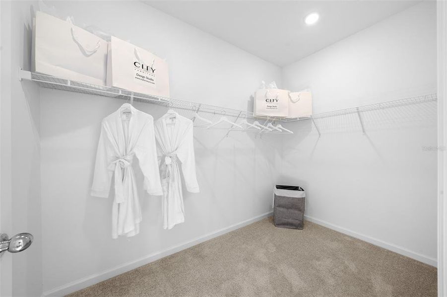 Spacious, unfurnished interior of a new home in Pioneer Ranch: Pioneer Ranch 50's, Ocala (Image 17).