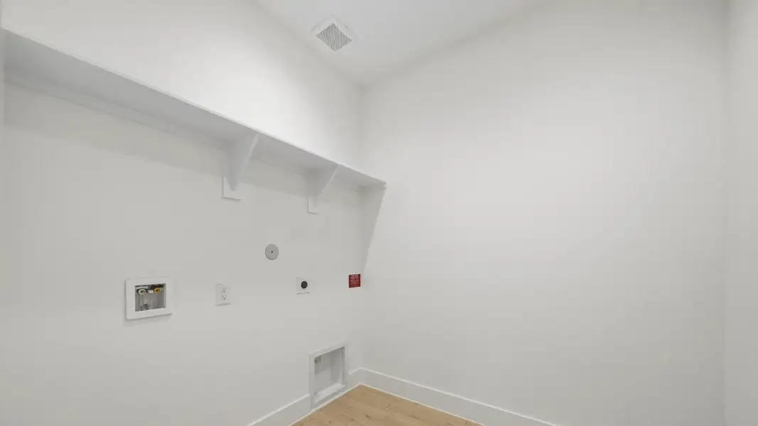Spacious, unfurnished interior of a new home in Mill Creek Estates, Magnolia (Image 29). Spacious, unfurnished interior of a new home in Mill Creek Estates, Magnolia (Image 29).