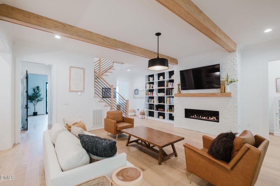 36-web-or-mls-270-beech-slope-ct