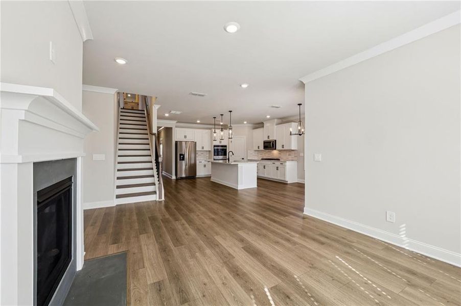 Spacious, unfurnished interior of a new home in River Pointe, Monroe (Image 31).