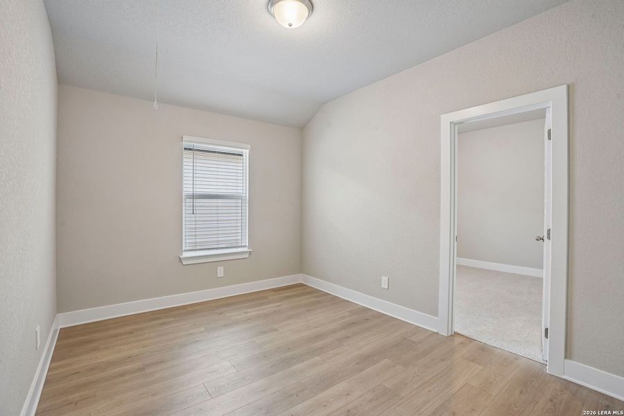 Spacious, unfurnished interior of a new home in Stetson Ridge, Marion (Image 25).