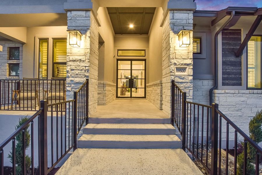 Representative exterior details of a home built from the Siena III by Giddens Homes in Clearwater Ranch, Liberty Hill (Image 43).