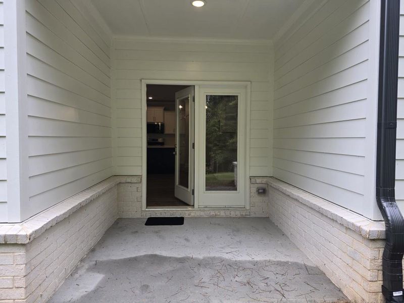 Exterior details and patio area of a home in , Duluth (Image 20).
