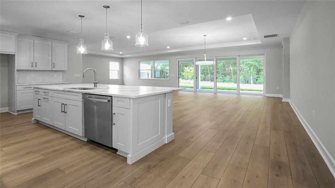 Furnished interior view inside a new home in Cresswind at Hammock Oaks, Lady Lake (Image 27). Furnished interior view inside a new home in Cresswind at Hammock Oaks, Lady Lake (Image 27).