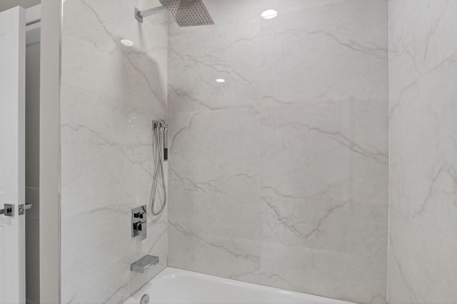 43-web-or-mls-P1171153 copy