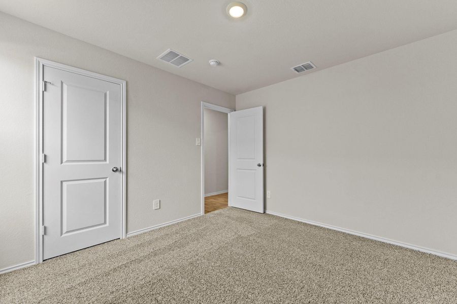 Spacious, unfurnished interior of a new home in Ladera, Luling (Image 25). Spacious, unfurnished interior of a new home in Ladera, Luling (Image 25).
