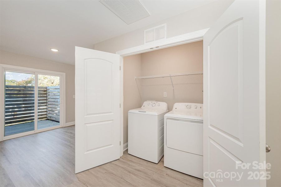 Furnished interior view inside a new home in , Kannapolis (Image 6).