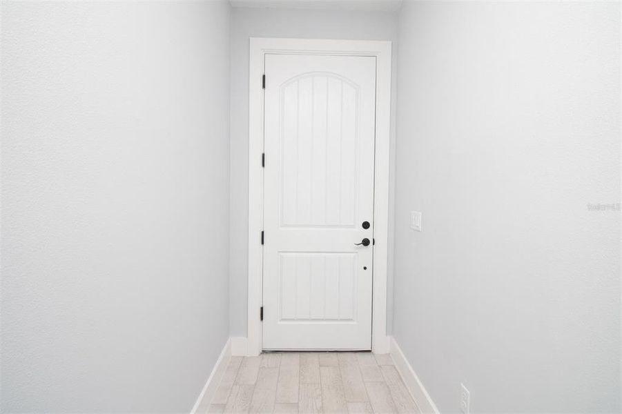 Image 25 of a home in .