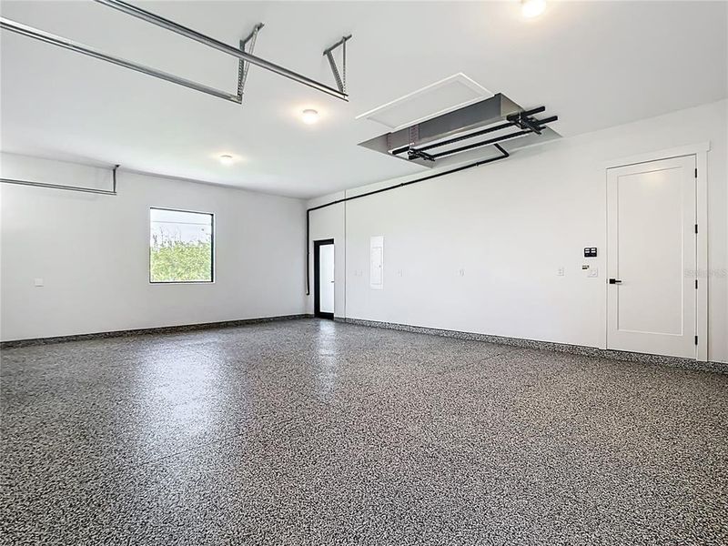 Spacious, unfurnished interior of a new home in , Englewood (Image 22).