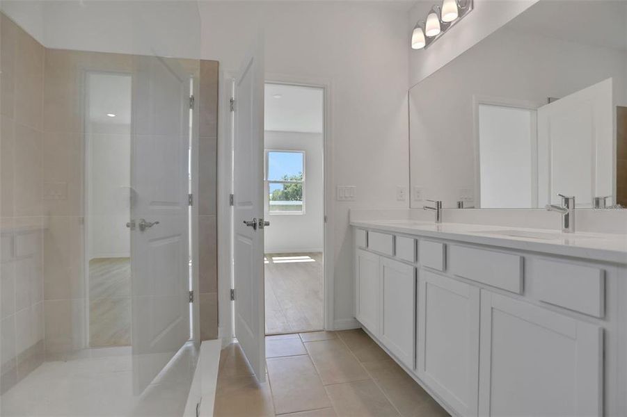 Furnished interior view inside a new home in Seaire, Parrish (Image 7).