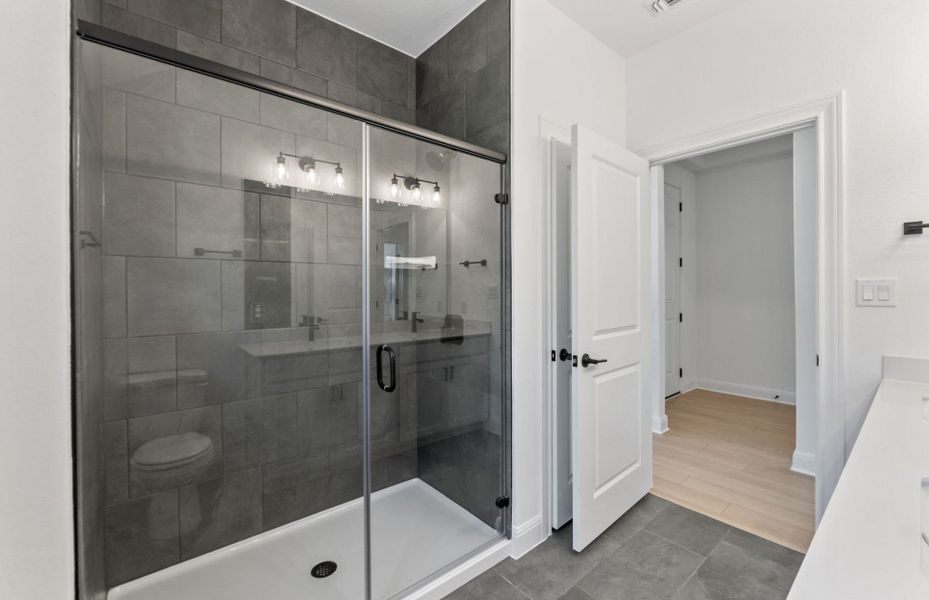 Furnished interior view inside a new home in Crescent Bluff, Georgetown (Image 8).