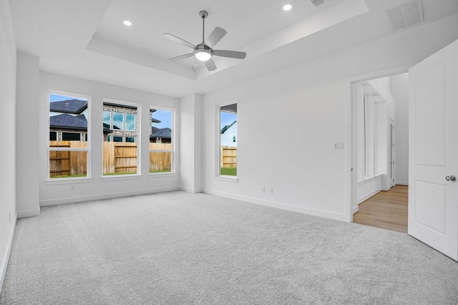 Spacious, unfurnished interior of a new home in Avalon at Cypress, Cypress (Image 12).