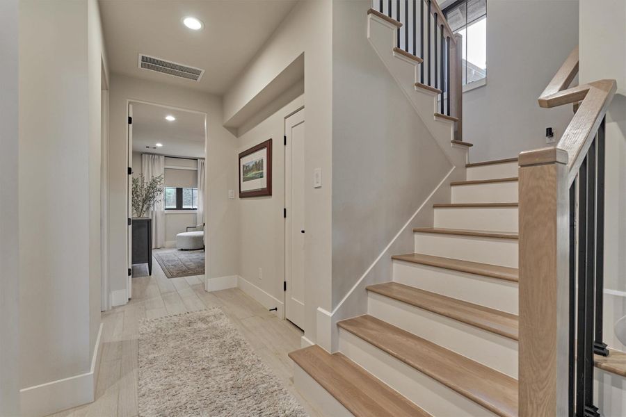 Spacious, unfurnished interior of a new home in , Montgomery (Image 20).