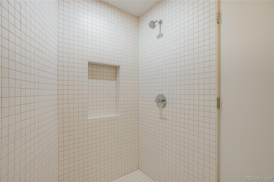 Image 19 of a home in . Image 19 of a home in .