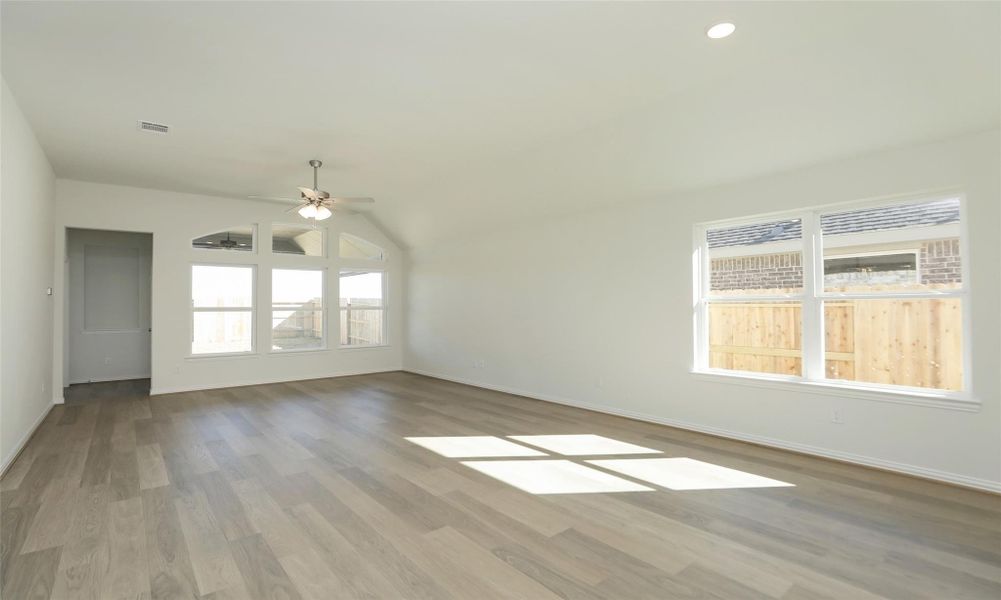 Image 35 of a home in River Ranch.