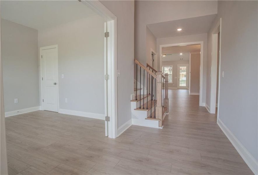 Spacious, unfurnished interior of a new home in , Carrollton (Image 9).
