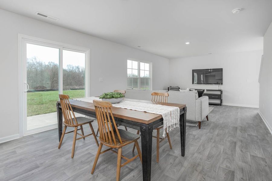 Representative furnished interior of a home built from the PENWELL by D.R. Horton in Raven Ridge, Lexington (Image 10). Representative furnished interior of a home built from the PENWELL by D.R. Horton in Raven Ridge, Lexington (Image 10).