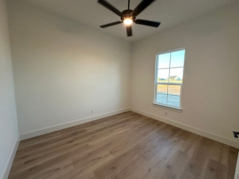 Spacious, unfurnished interior of a new home in Eagle Ridge Estates, Weatherford (Image 9). Spacious, unfurnished interior of a new home in Eagle Ridge Estates, Weatherford (Image 9).