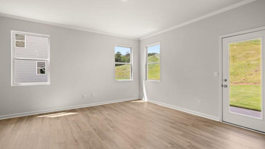 Spacious, unfurnished interior of a new home in Sheffield Highlands, Dallas (Image 31).