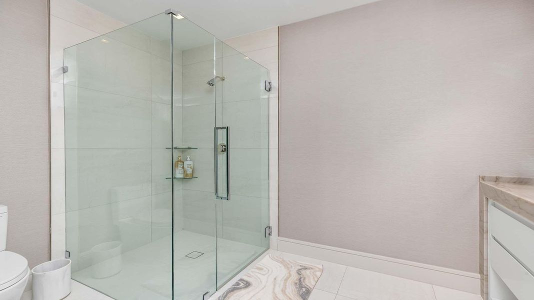 Image 37 of a home in .