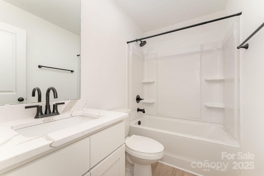 Image 16 of a home in .