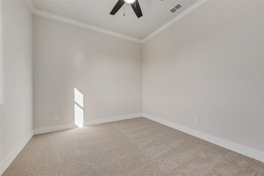 Spacious, unfurnished interior of a new home in Lincoln Pointe, Van Alstyne (Image 17). Spacious, unfurnished interior of a new home in Lincoln Pointe, Van Alstyne (Image 17).