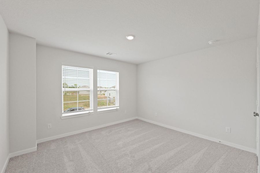 Spacious, unfurnished interior of a new home in Russell Ranch, Bay City (Image 21). Spacious, unfurnished interior of a new home in Russell Ranch, Bay City (Image 21).