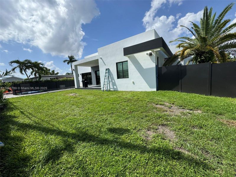 Front exterior of a new home in , Miami, FL, highlighting curb appeal (Image 29).