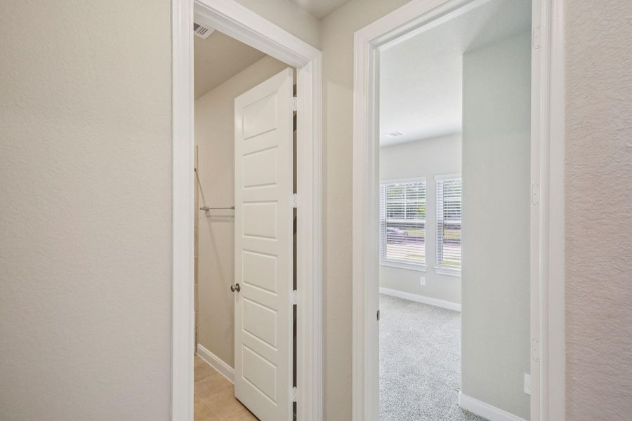 Photo is not of the actual home, but is an inspirational photo of builder’s model home and may depict options, furnishings, and/or decorator features that are not included Photo is not of the actual home, but is an inspirational photo of builder’s model home and may depict options, furnishings, and/or decorator features that are not included