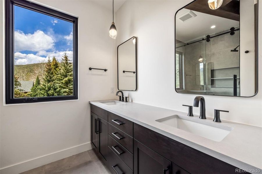 Furnished interior view inside a new home in , Silverthorne (Image 13).