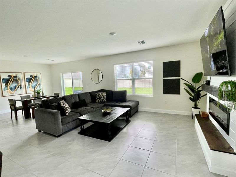 Furnished interior view inside a new home in Summerstone, Wesley Chapel (Image 6). Furnished interior view inside a new home in Summerstone, Wesley Chapel (Image 6).