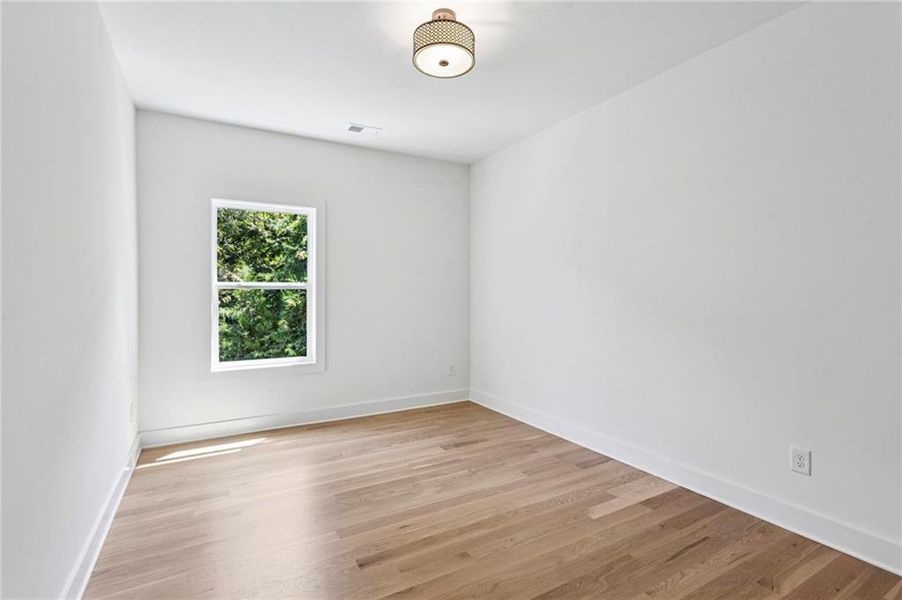 Spacious, unfurnished interior of a new home in , Smyrna (Image 23).