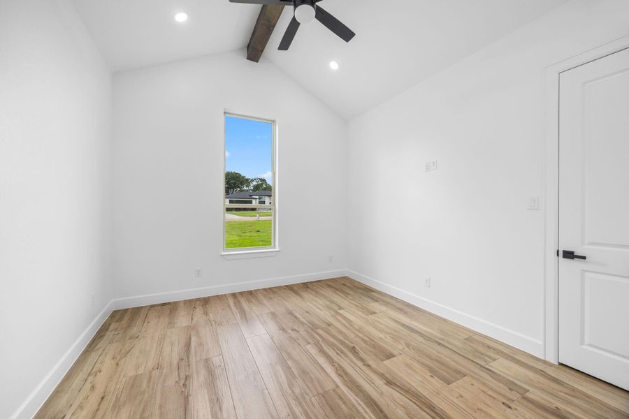 Spacious, unfurnished interior of a new home in , Hempstead (Image 21). Spacious, unfurnished interior of a new home in , Hempstead (Image 21).