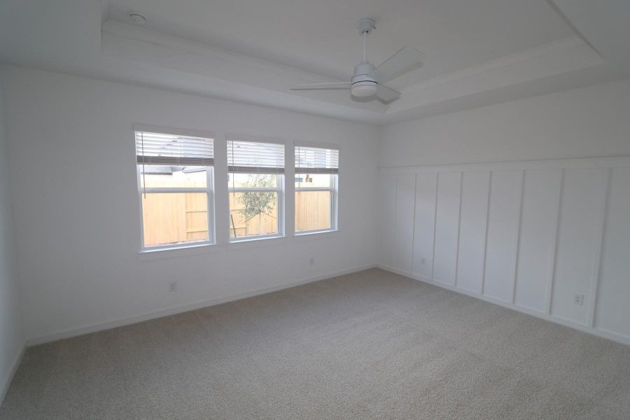 Spacious primary suite Spacious primary suite