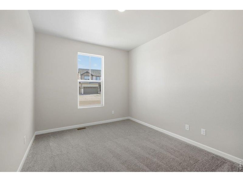 Spacious, unfurnished interior of a new home in Highlands Preserve, Mead (Image 12).