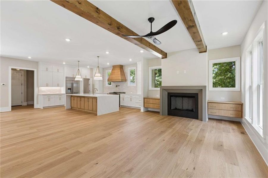 Spacious, unfurnished interior of a new home in , Atlanta (Image 52). Spacious, unfurnished interior of a new home in , Atlanta (Image 52).