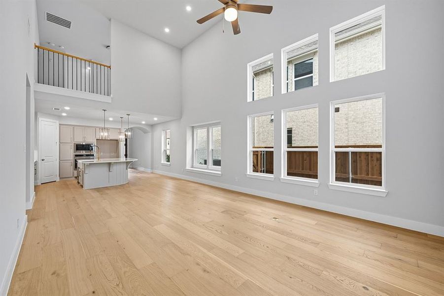 Spacious, unfurnished interior of a new home in Mosaic: 40ft. lots, Celina (Image 20). Spacious, unfurnished interior of a new home in Mosaic: 40ft. lots, Celina (Image 20).