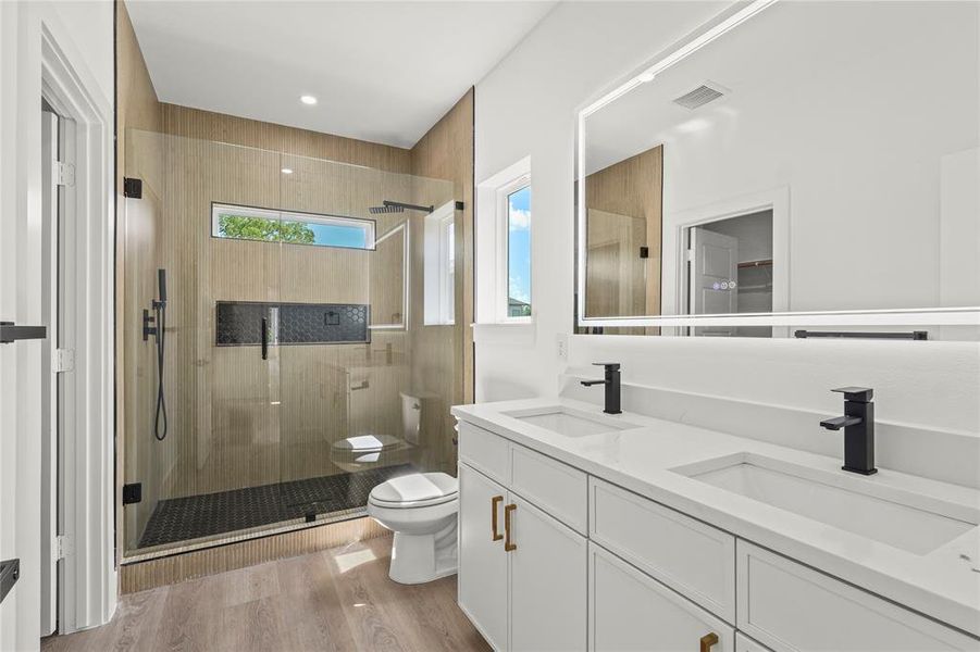 Furnished interior view inside a new home in , Dallas (Image 8). Furnished interior view inside a new home in , Dallas (Image 8).