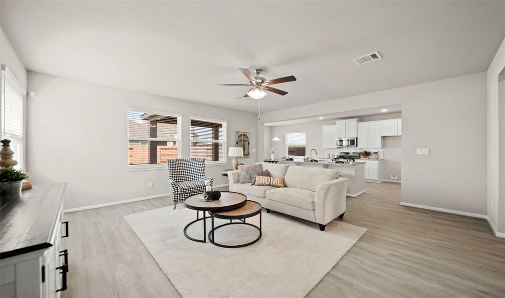 Cozy great room (*Photo not of actual home and used for illustration purposes only.)