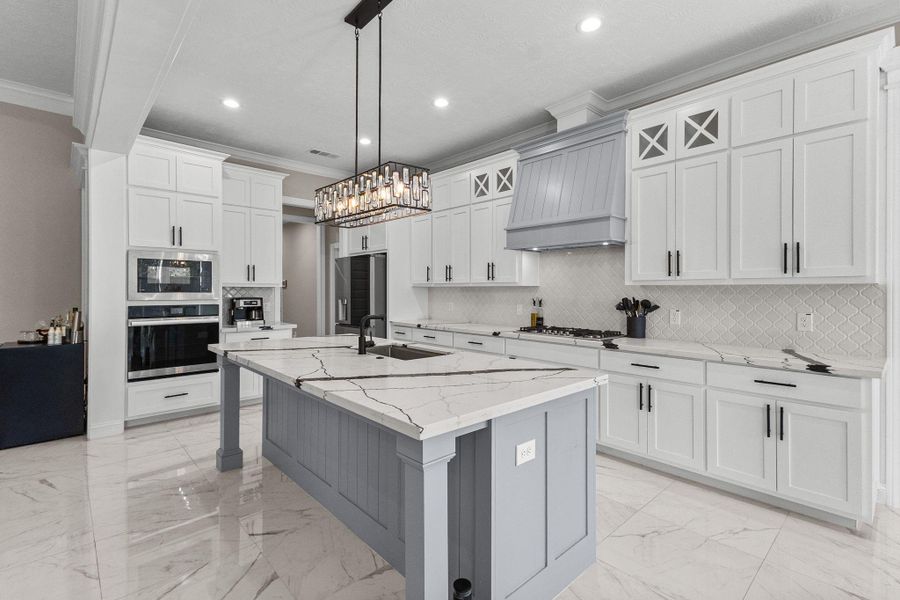 Furnished interior view inside a new home in , Beaumont (Image 11).