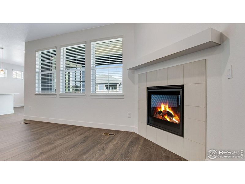 Spacious, unfurnished interior of a new home in Vantage, Berthoud (Image 22).