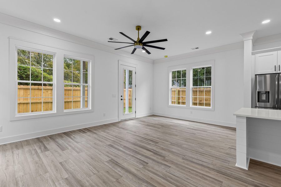 Spacious, unfurnished interior of a new home in , North Charleston (Image 12).